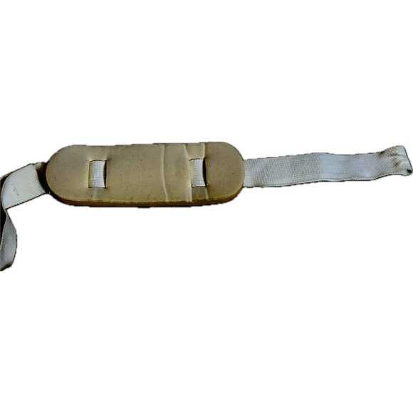 Medline Sling-Style Shoulder Immobilizer with Neck Pad Medium ORT11300M - Picture 4 of 6